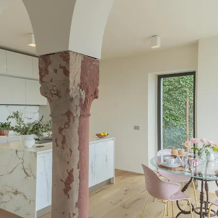 Donatella - Happy Villa Gravedona