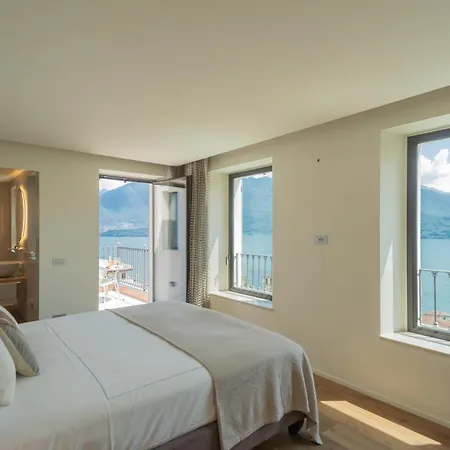 Donatella - Happy * Gravedona