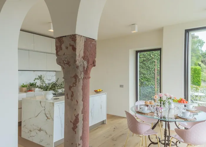 Donatella - Happy Villa Gravedona